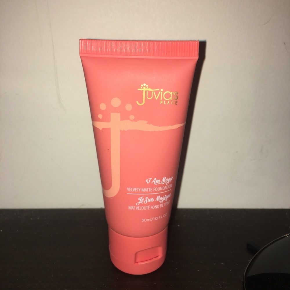 Juvias Place Velvety Matte Foundation